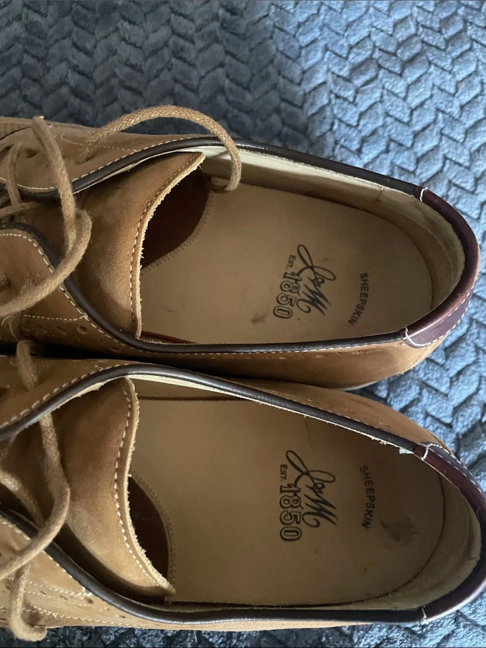Men's Tan Wingtip Lace-Up J & M sheepskin soles! Like new size 12 Men’s